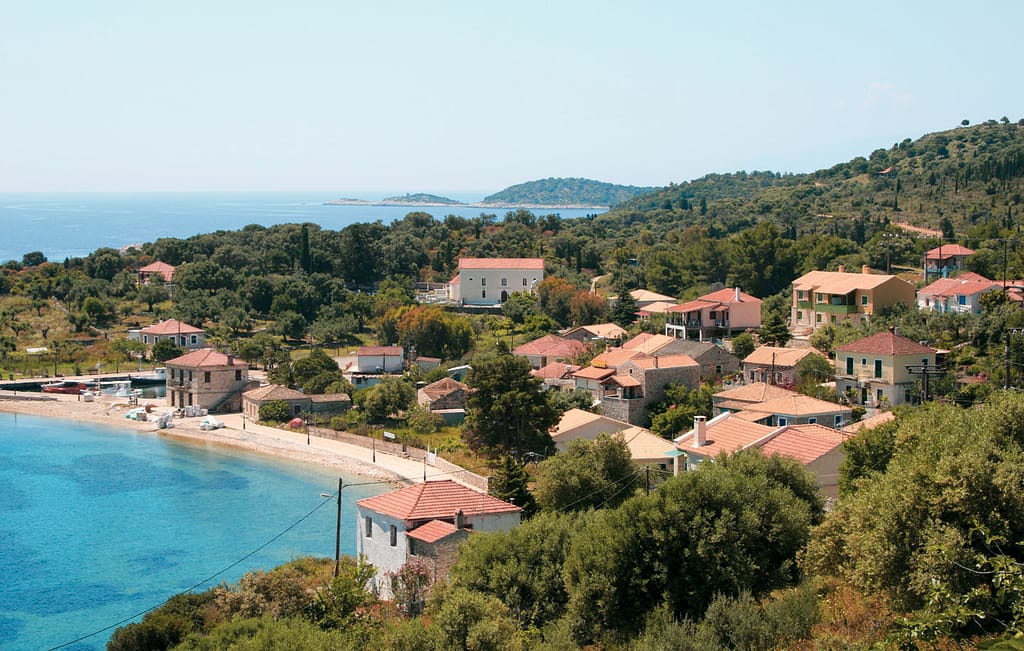 L'unico villaggio dell'isola di Kastos, Lefkada