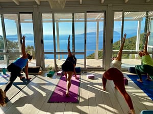 Padiglione Yoga delle Urania Villas: Un’oasi di benessere con istruttori d’eccellenza