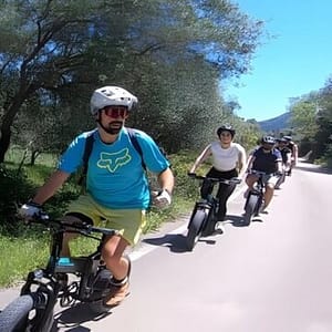 Scopri le strade e il fantastico paesaggio di Lefkada con il nuovo tour in bici assistita.